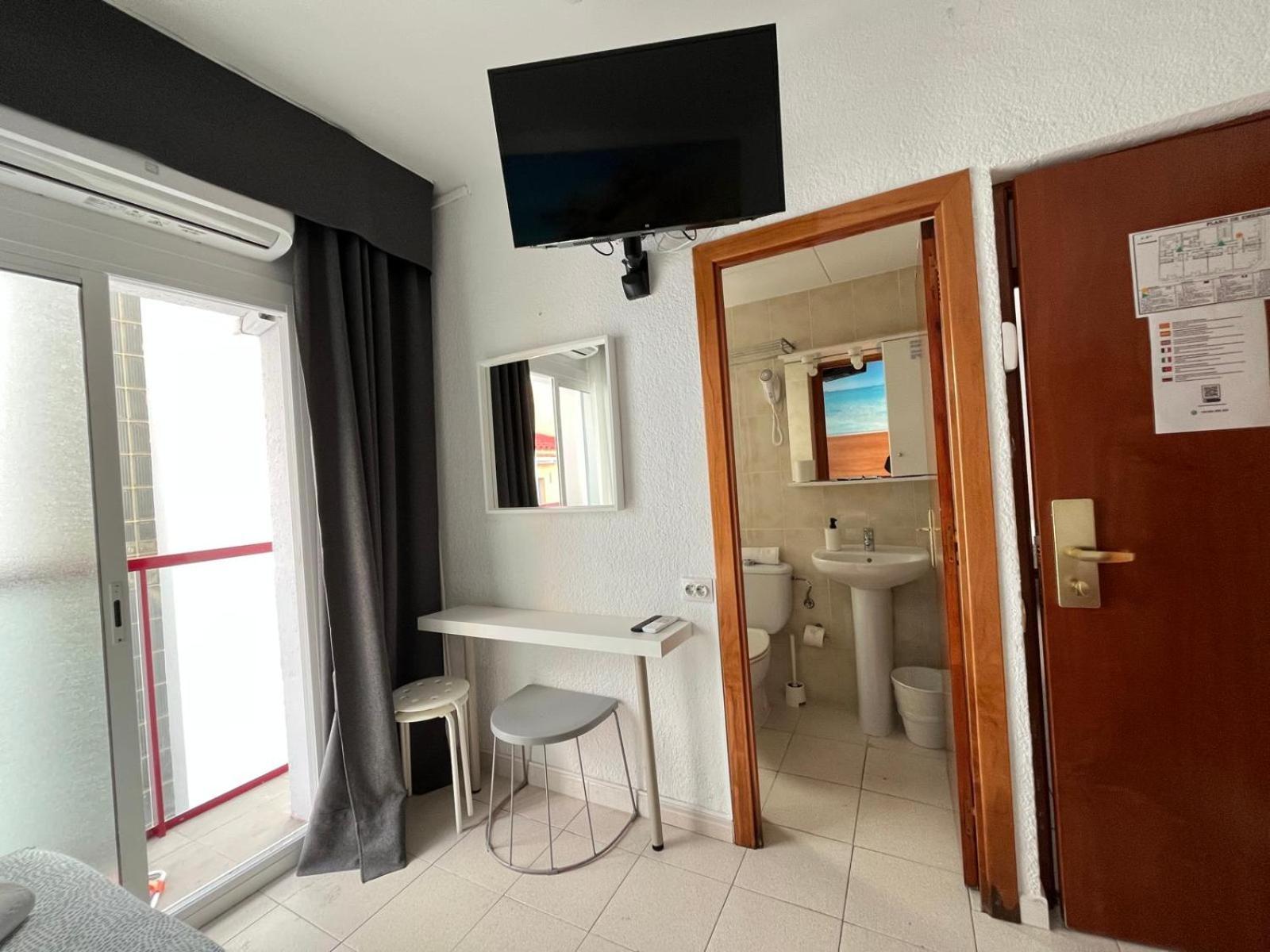 Hotel Maremagnum Lloret de Mar Exteriör bild